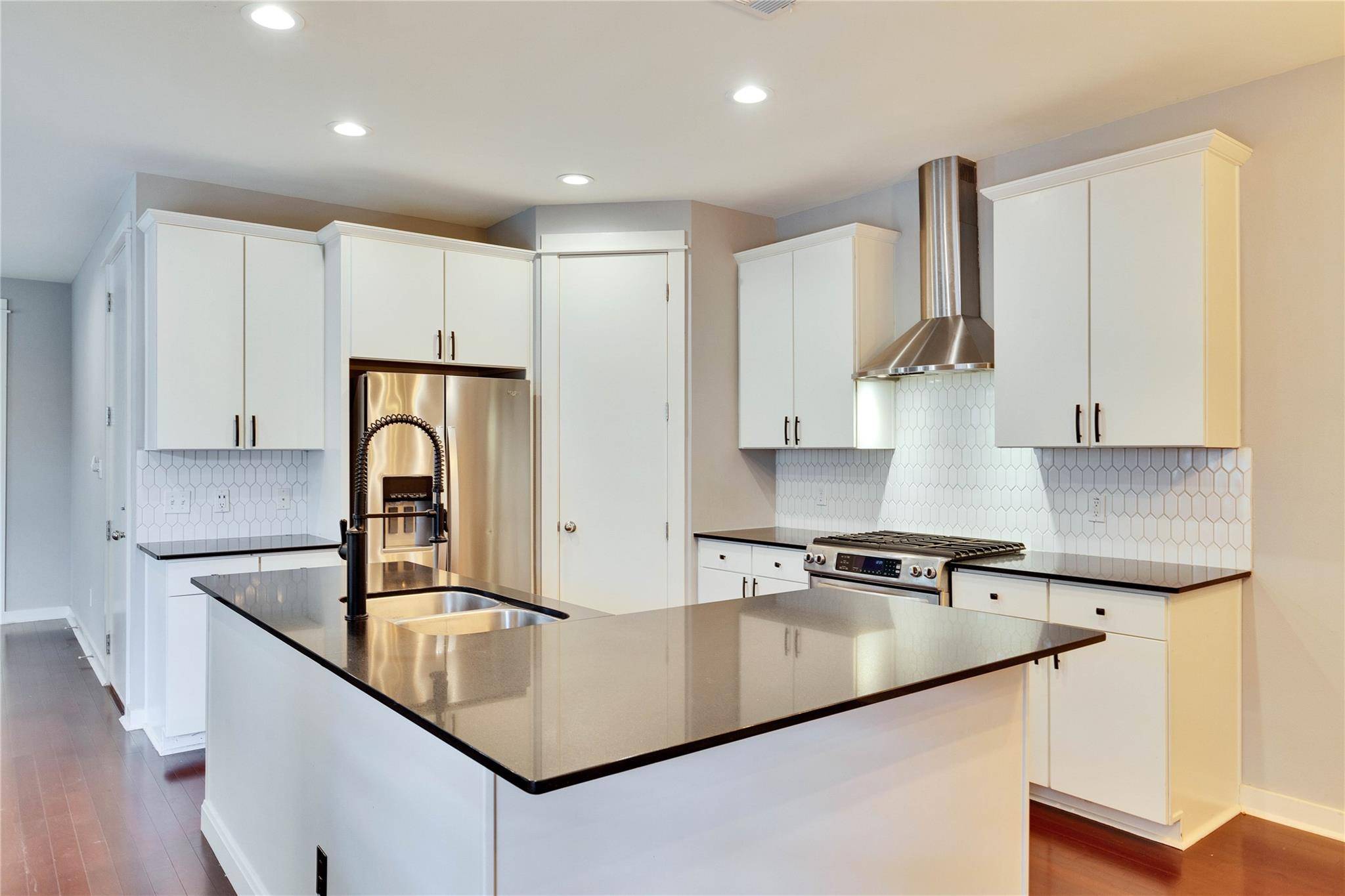 3003 Corbin LN, Austin, TX 78704