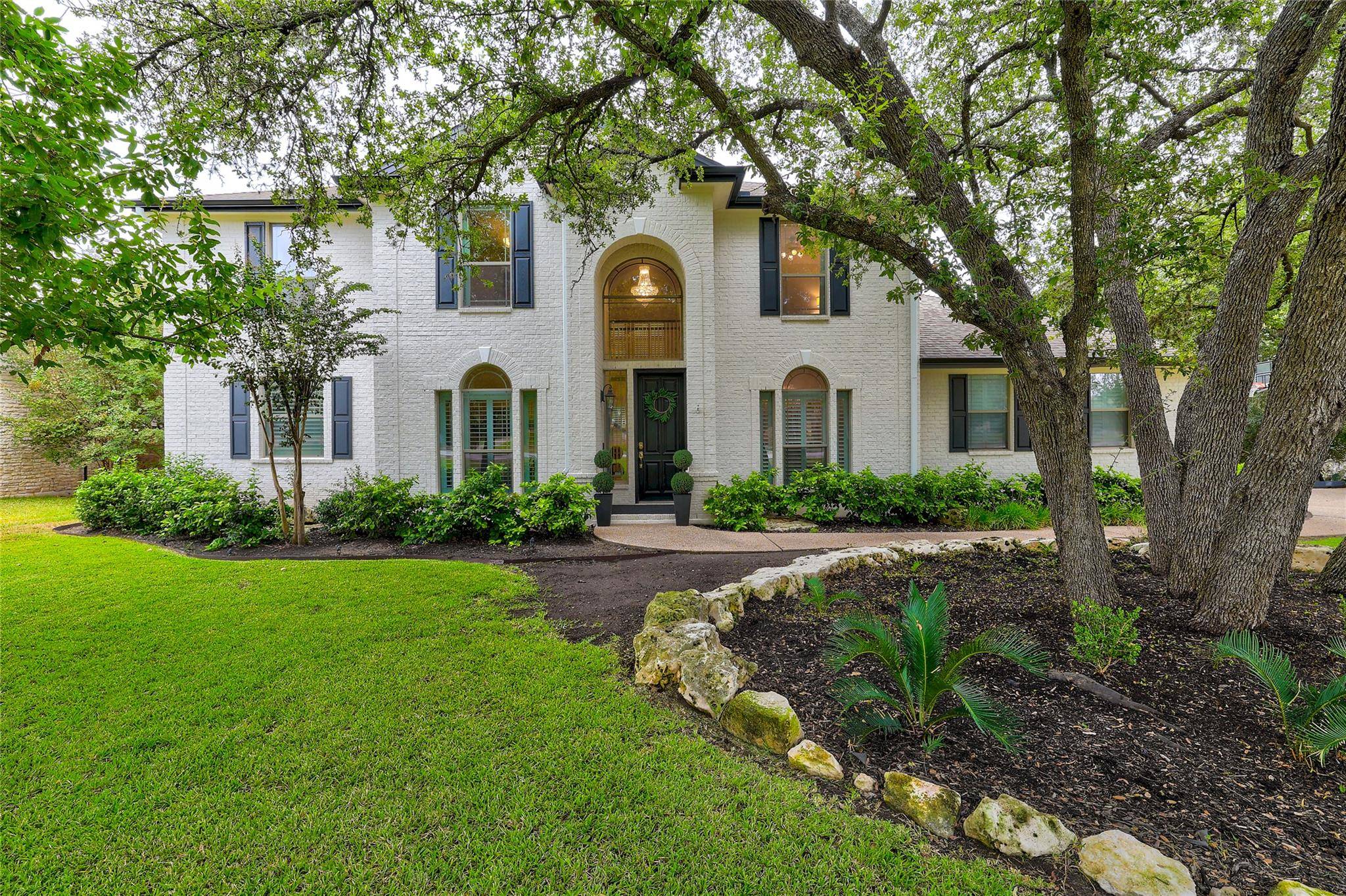 842 Sunfish ST, Lakeway, TX 78734