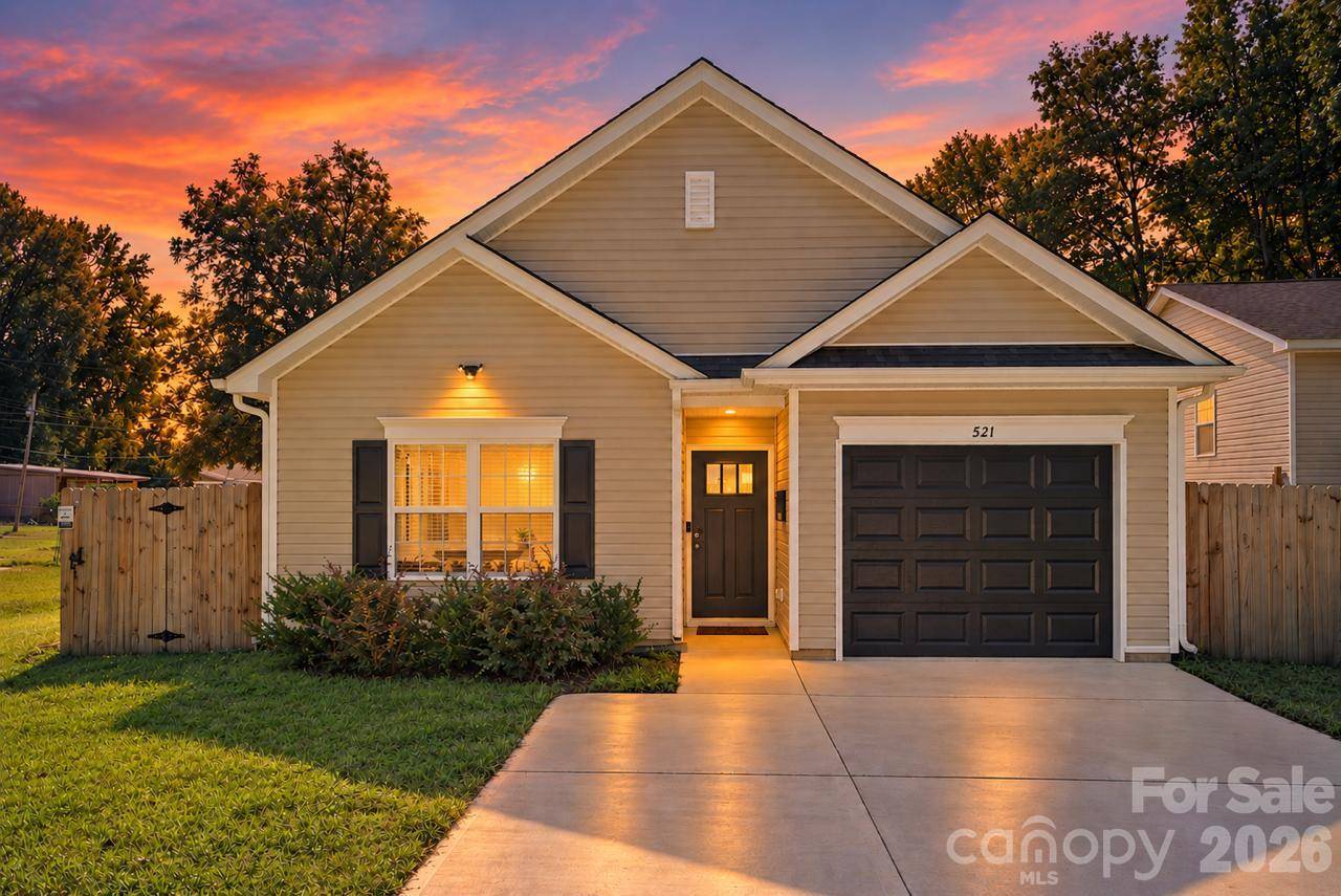 521 Porter ST, Charlotte, NC 28208