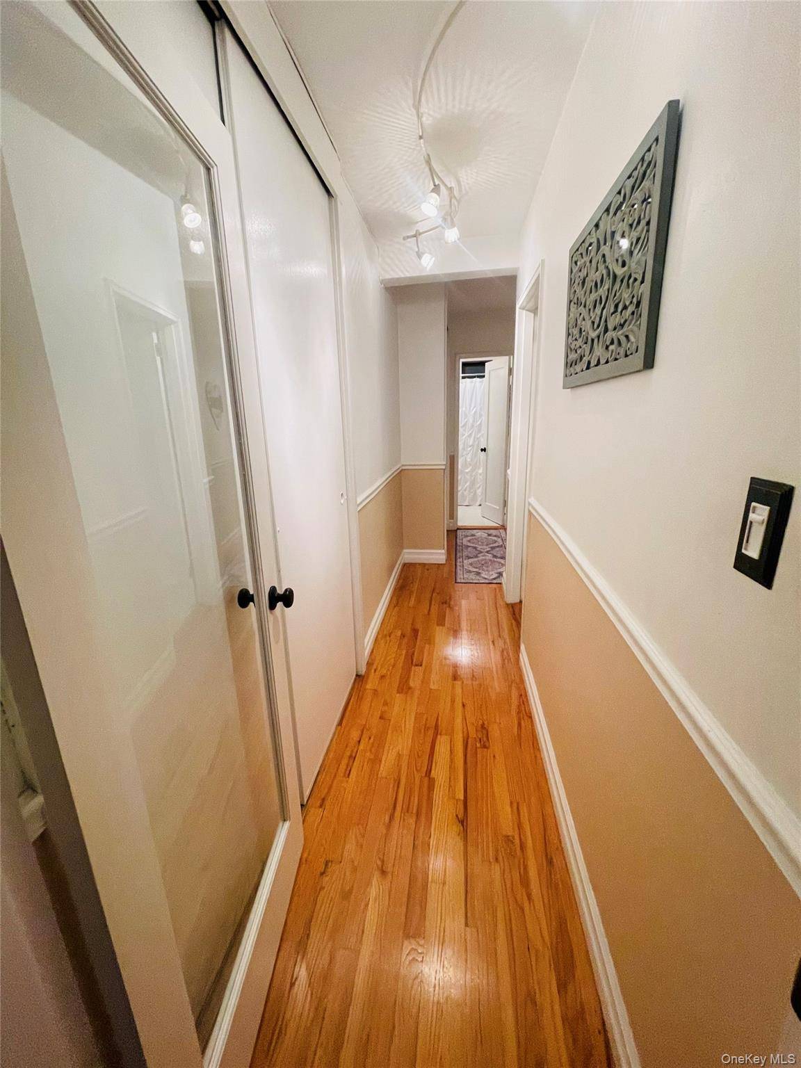 62-15 53rd AVE #4F, Maspeth, NY 11378