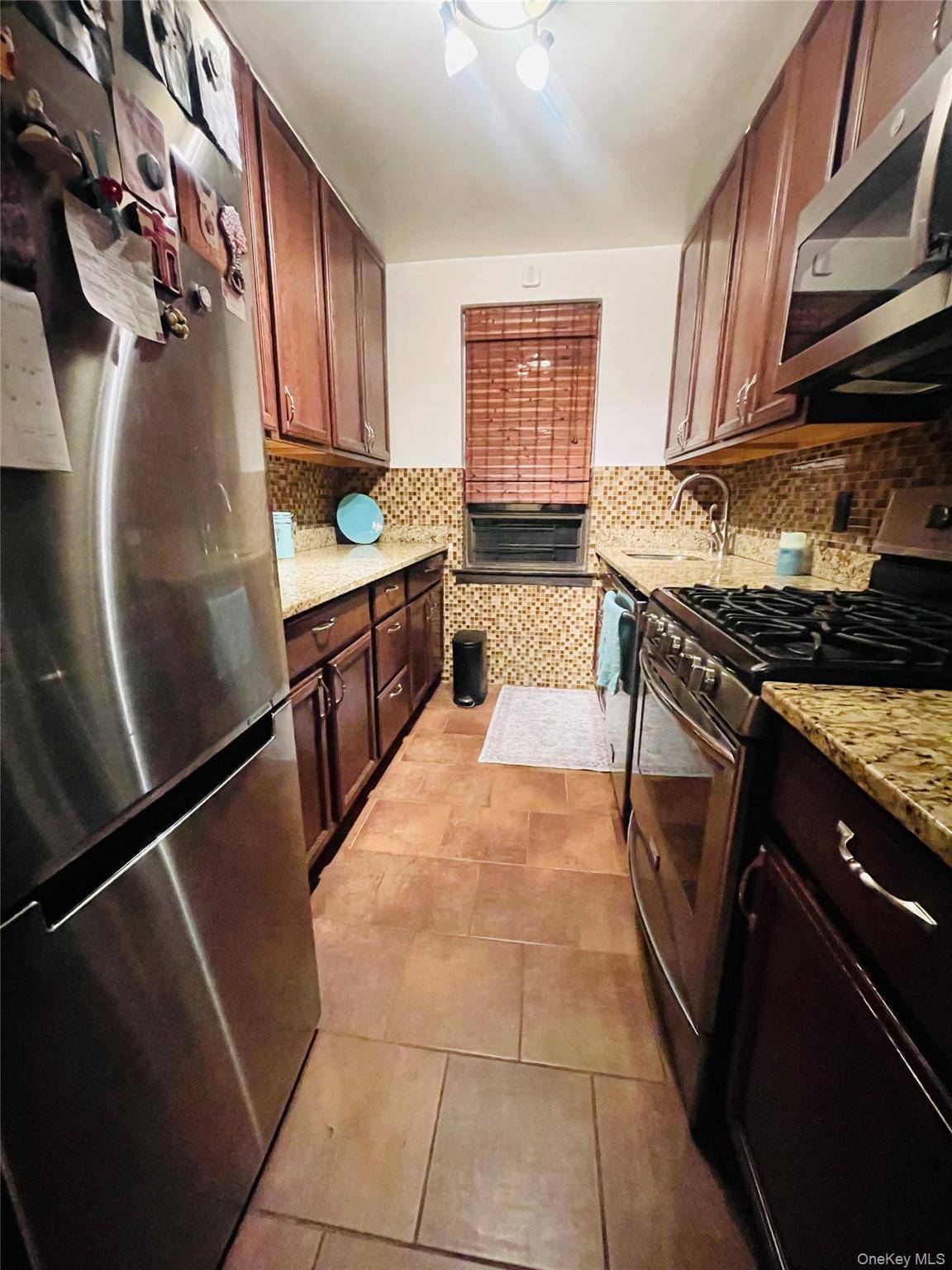 62-15 53rd AVE #4F, Maspeth, NY 11378