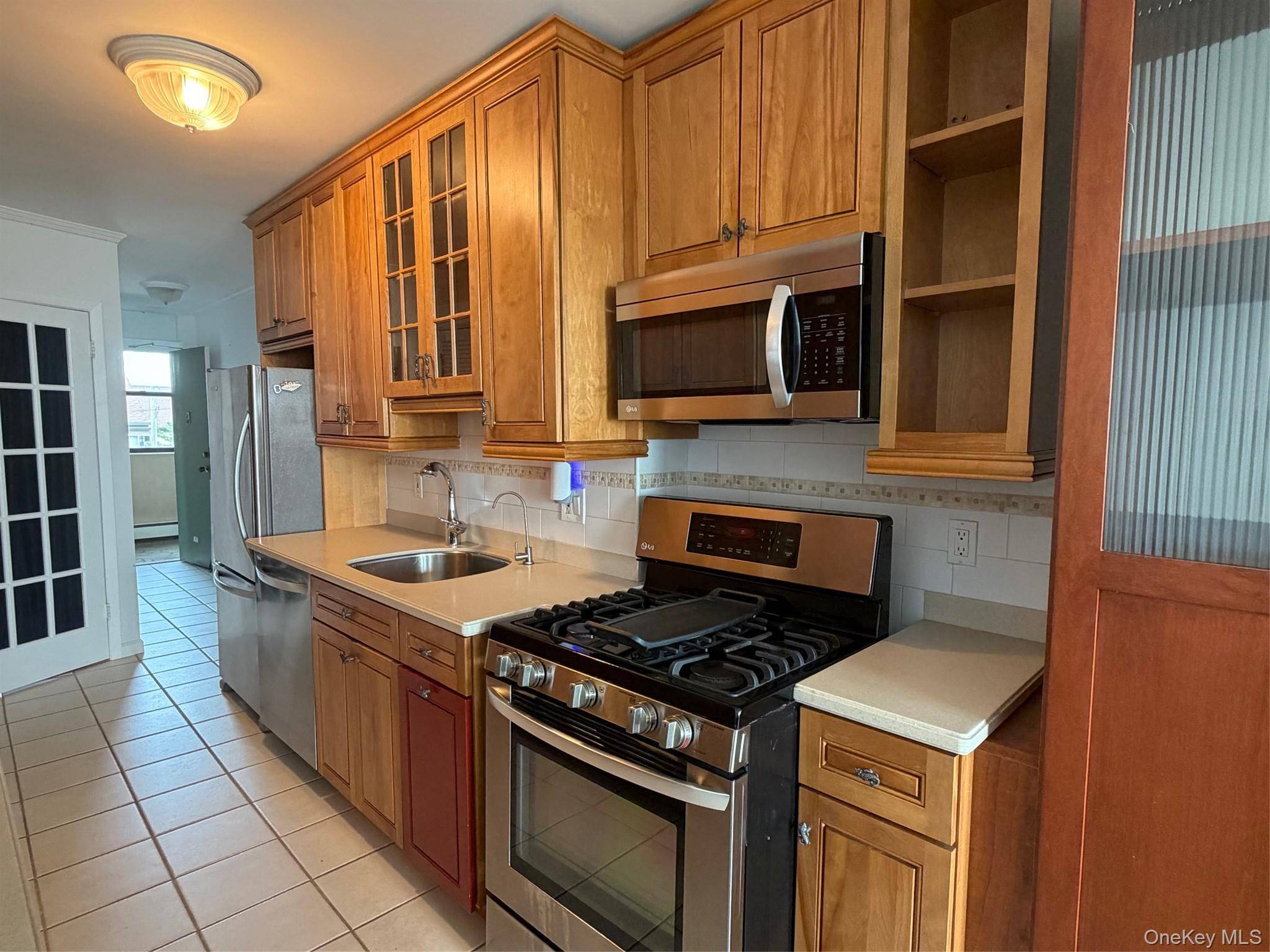 830 Shore Road #3Q, Long Beach, NY 11561