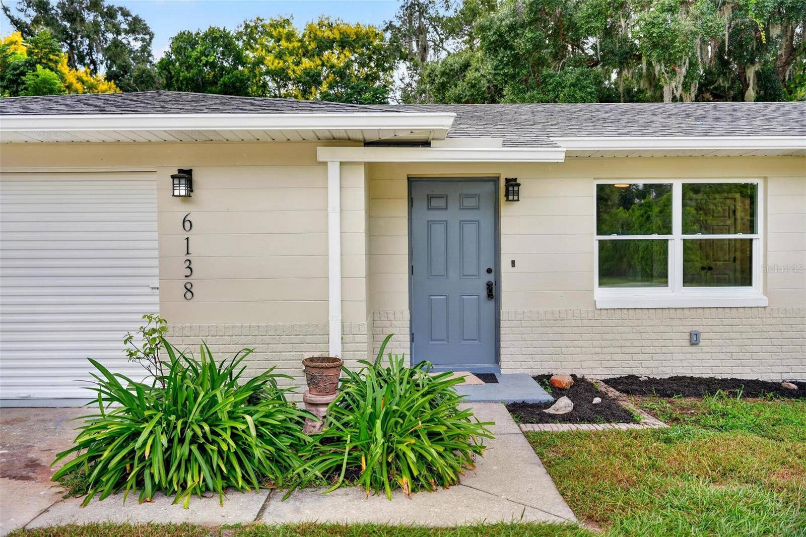 6138 HIGHLAND AVE, Leesburg, FL 34748