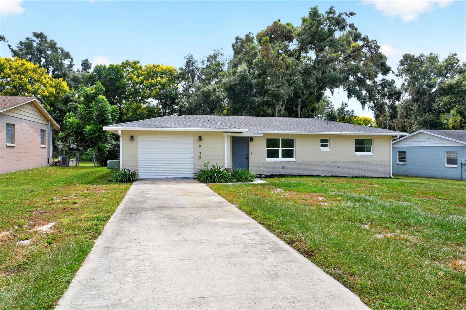 6138 HIGHLAND AVE, Leesburg, FL 34748