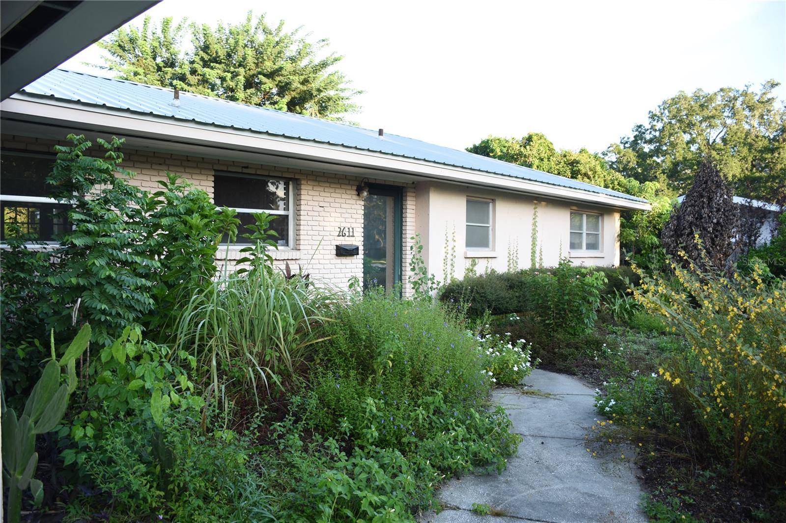 2611 COLLINS AVE, Lakeland, FL 33803