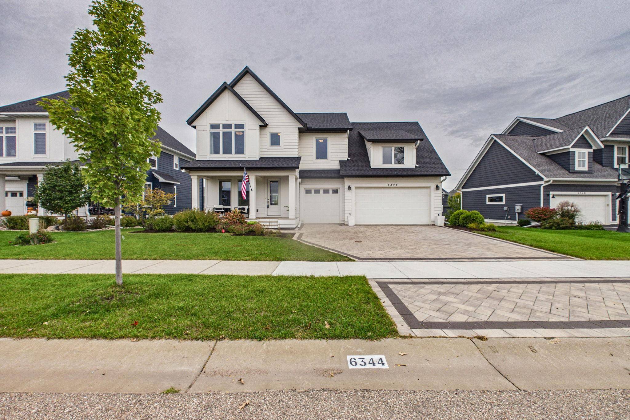 6344 Red Cedar DR, Chaska, MN 55318