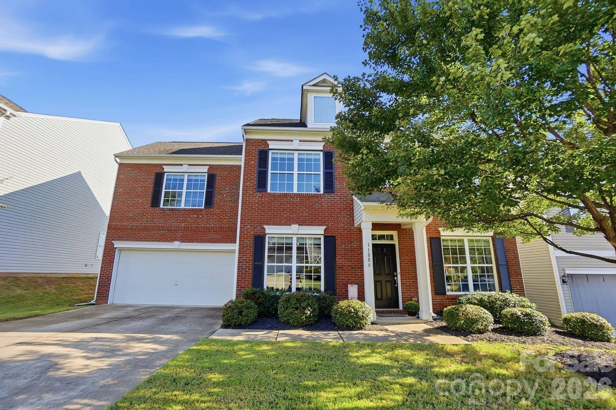11806 Carolina Blossom LN, Pineville, NC 28134