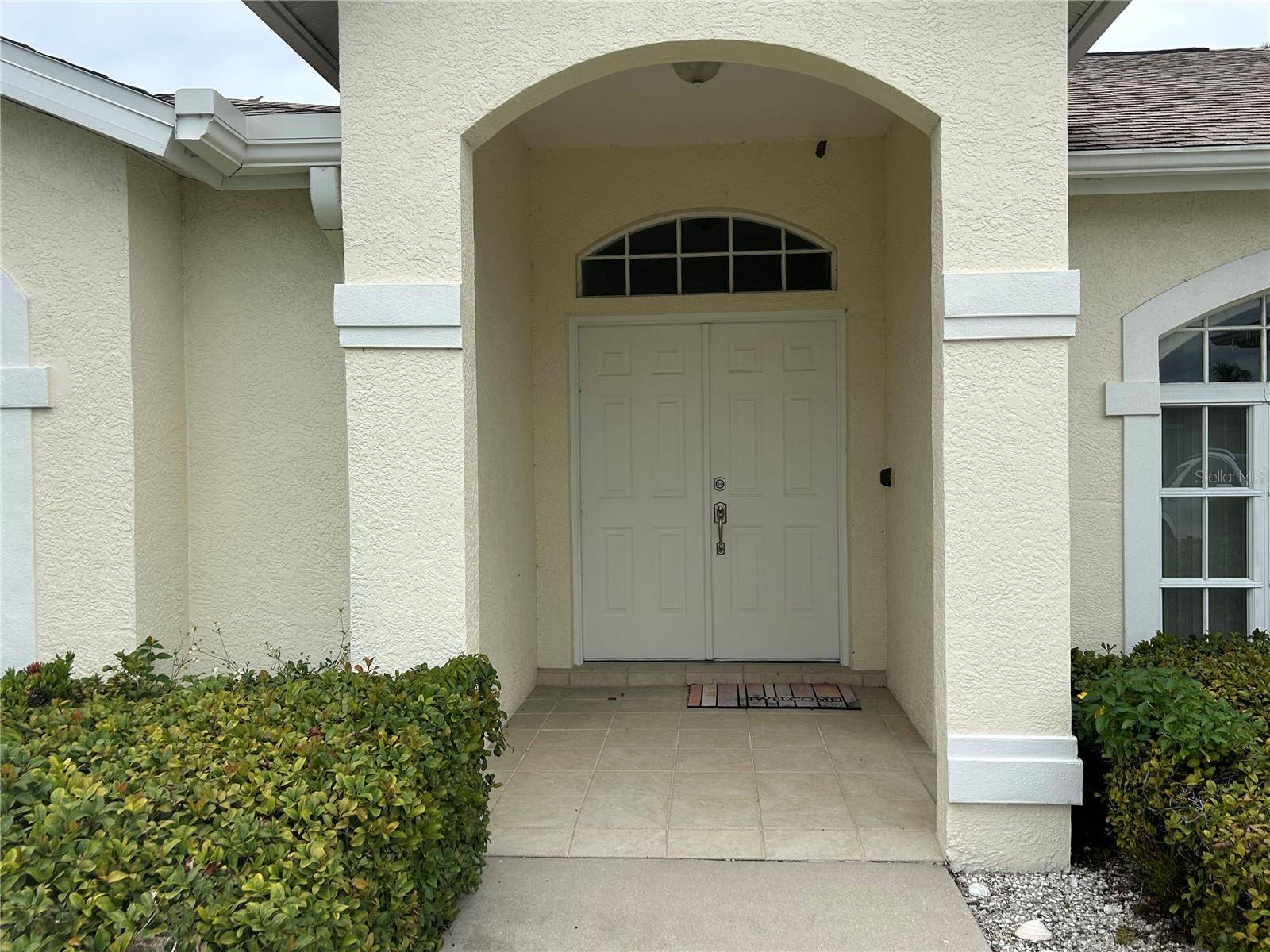 435 ROTONDA CIR, Rotonda West, FL 33947