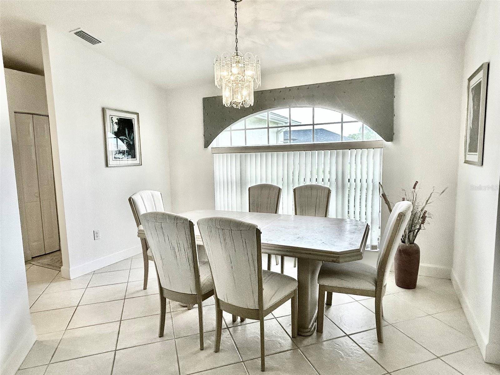 435 ROTONDA CIR, Rotonda West, FL 33947
