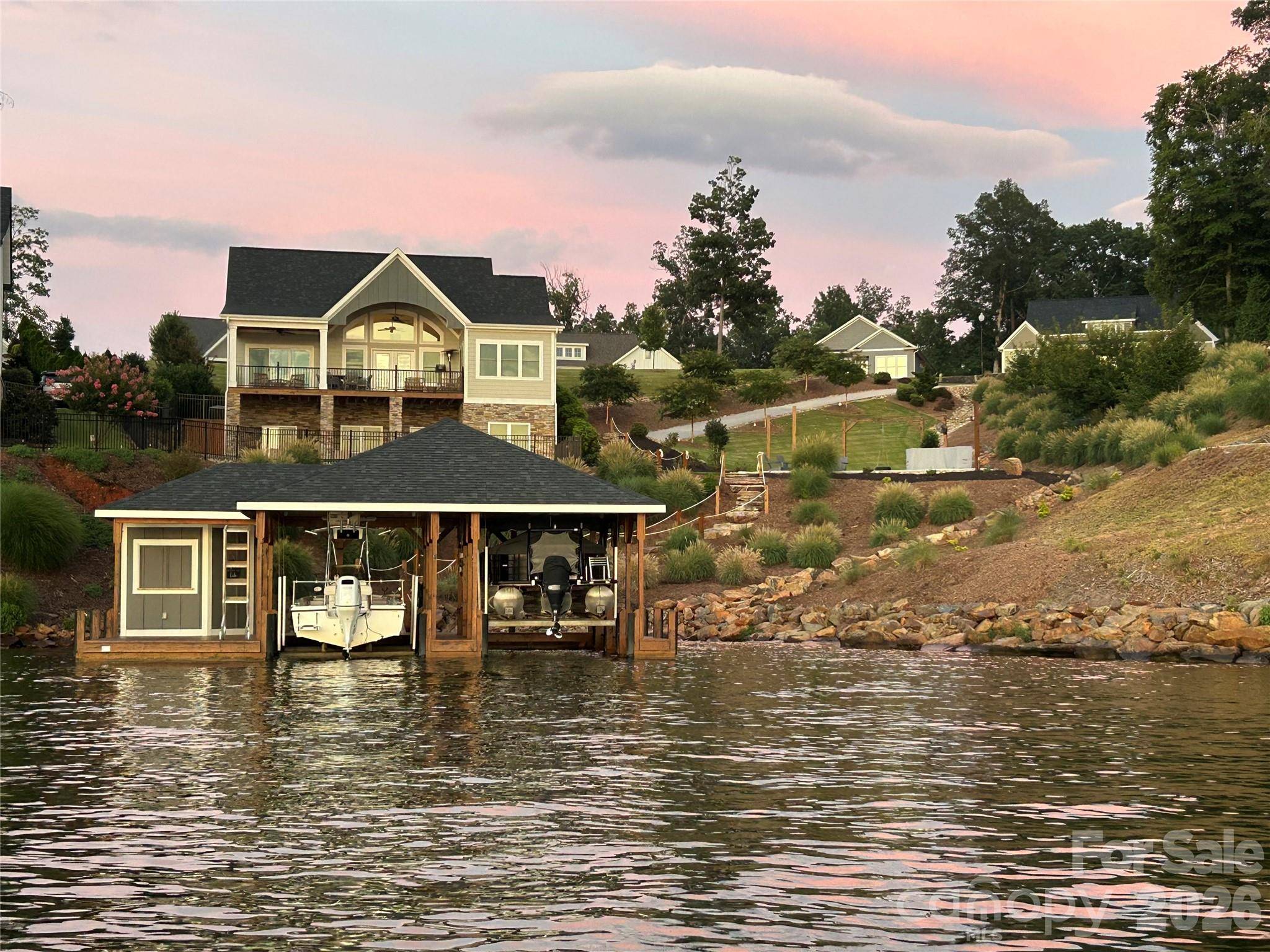 347 Landing TRL, Mount Gilead, NC 27306