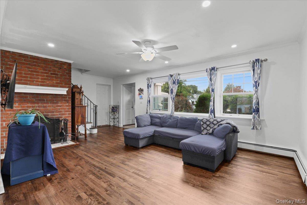 83 Joyce RD, Eastchester, NY 10709