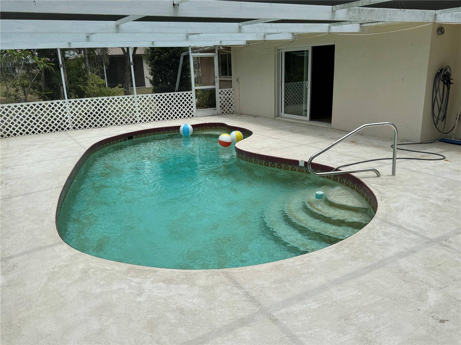147 HOURGLASS DR, Venice, FL 34293