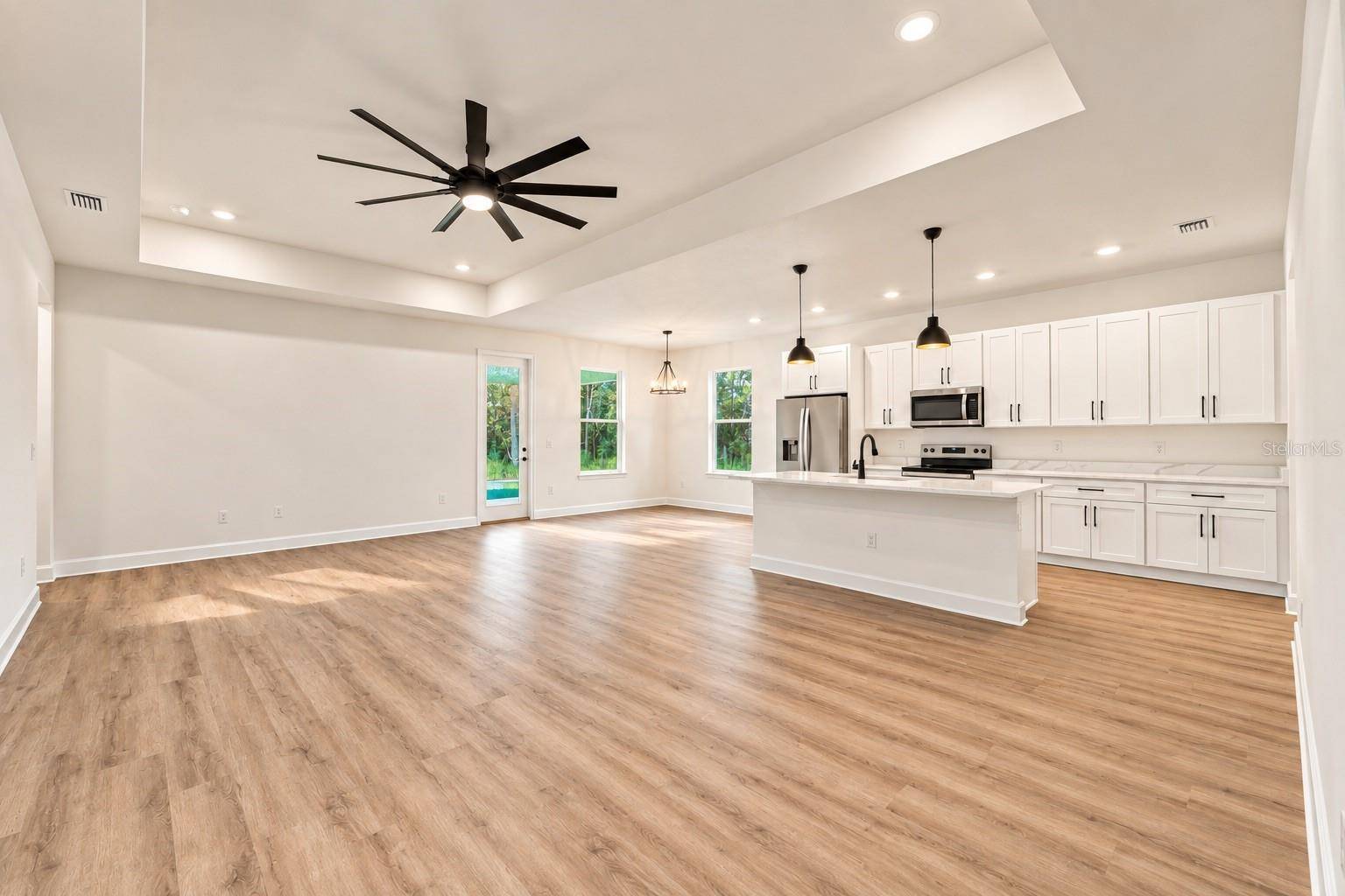 12469 ALBANY RD, Weeki Wachee, FL 34614
