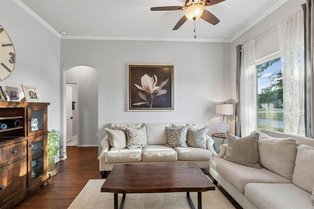 10404 Bear Creek Trail, Fort Worth, TX 76244