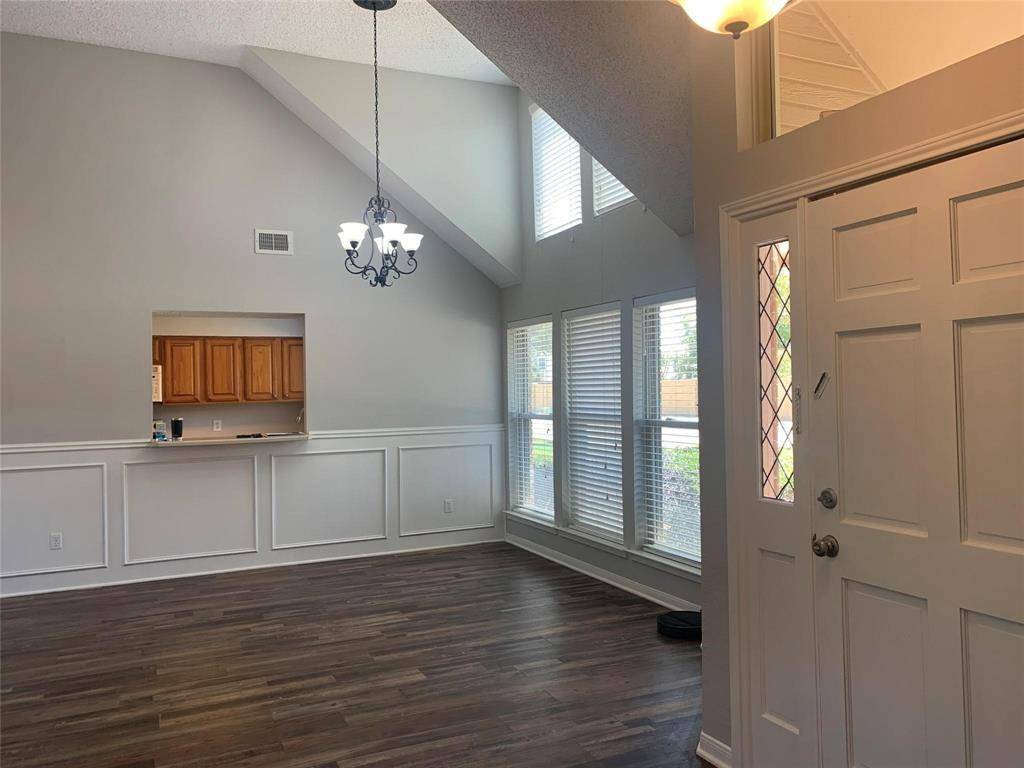 2766 Claremont Drive, Grand Prairie, TX 75052
