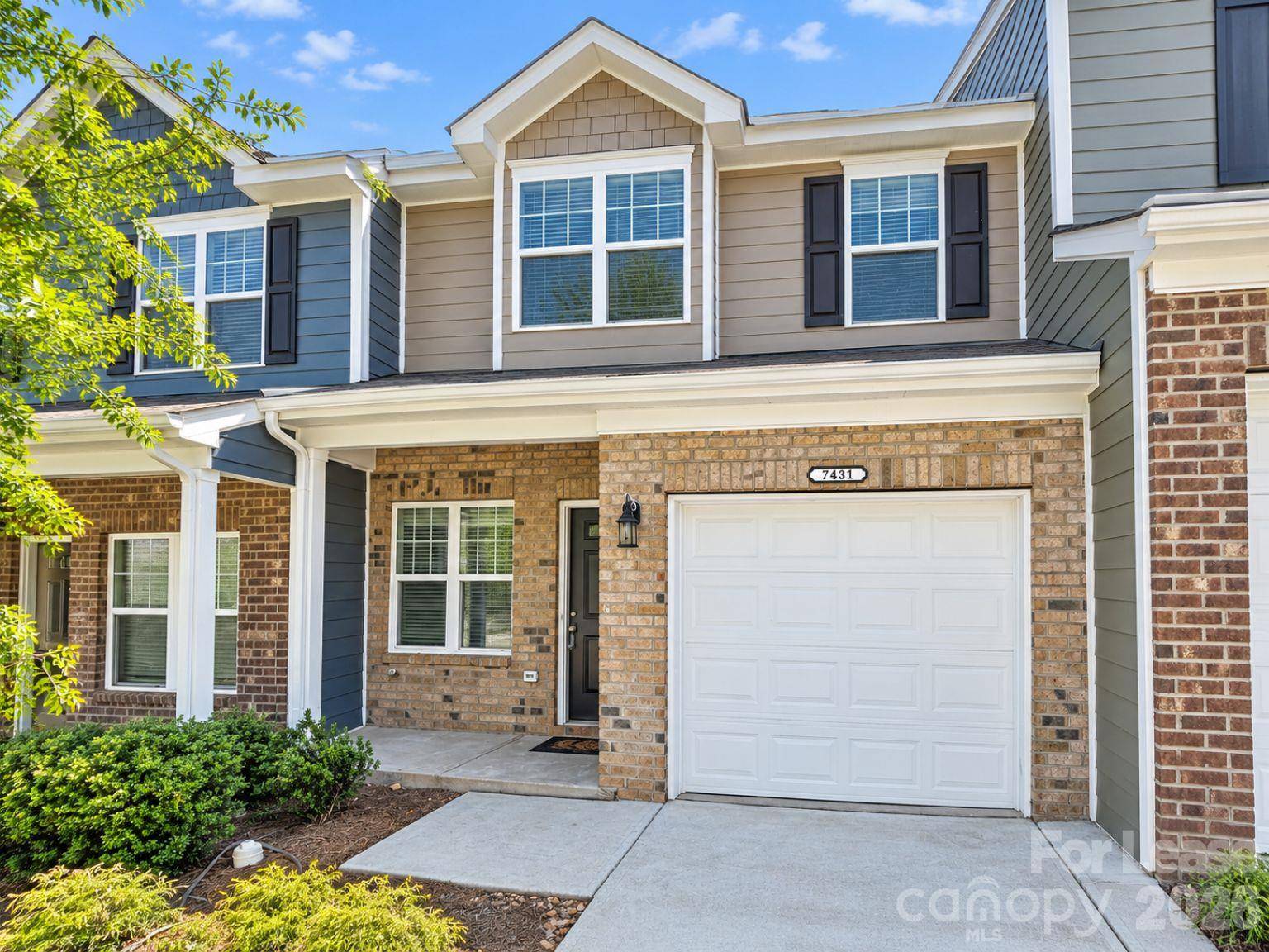 7431 Sienna Heights PL, Charlotte, NC 28213