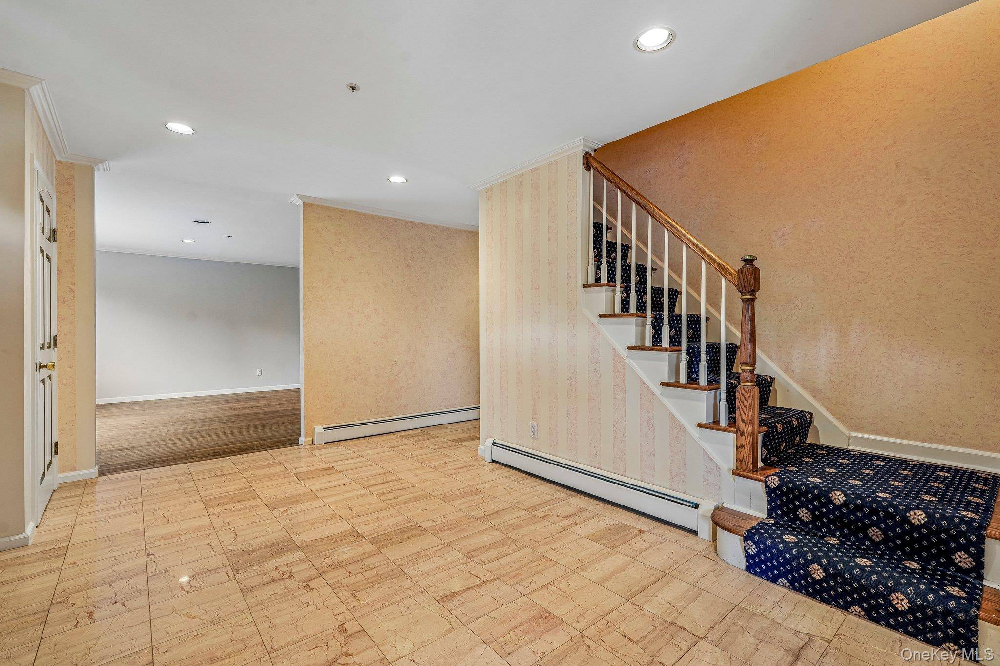 48 Westchester View LN, White Plains, NY 10607