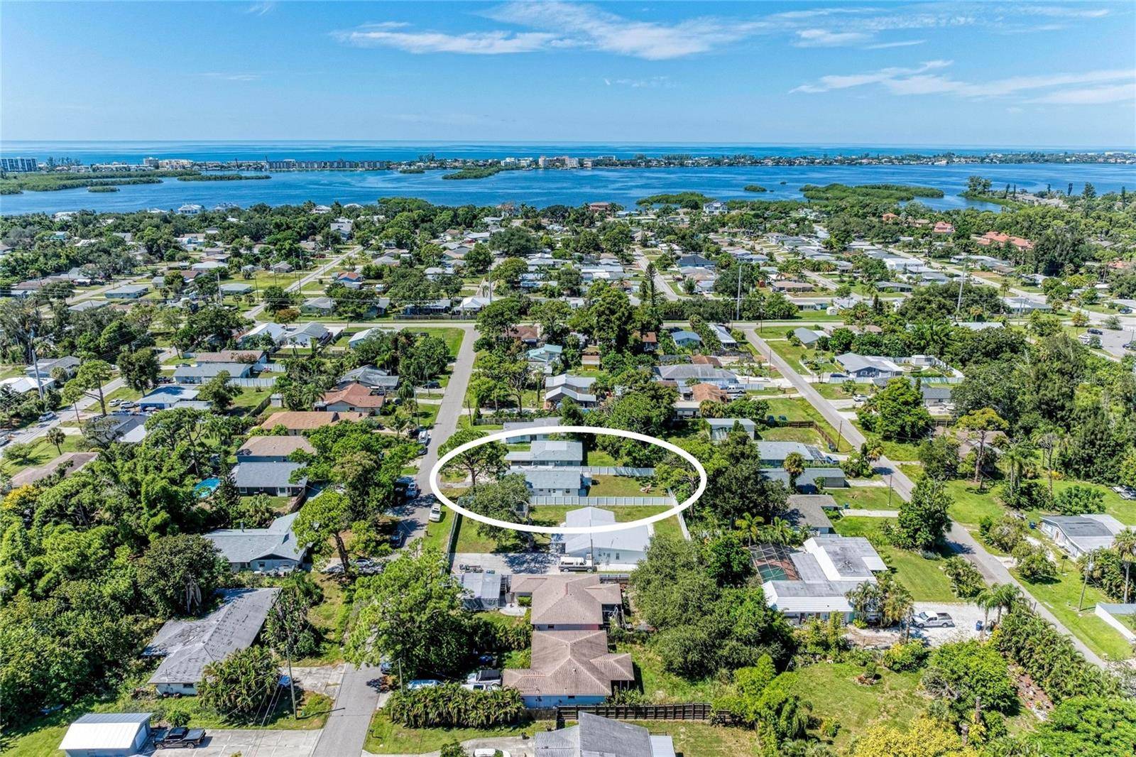 1841 JOYCE ST, Sarasota, FL 34231
