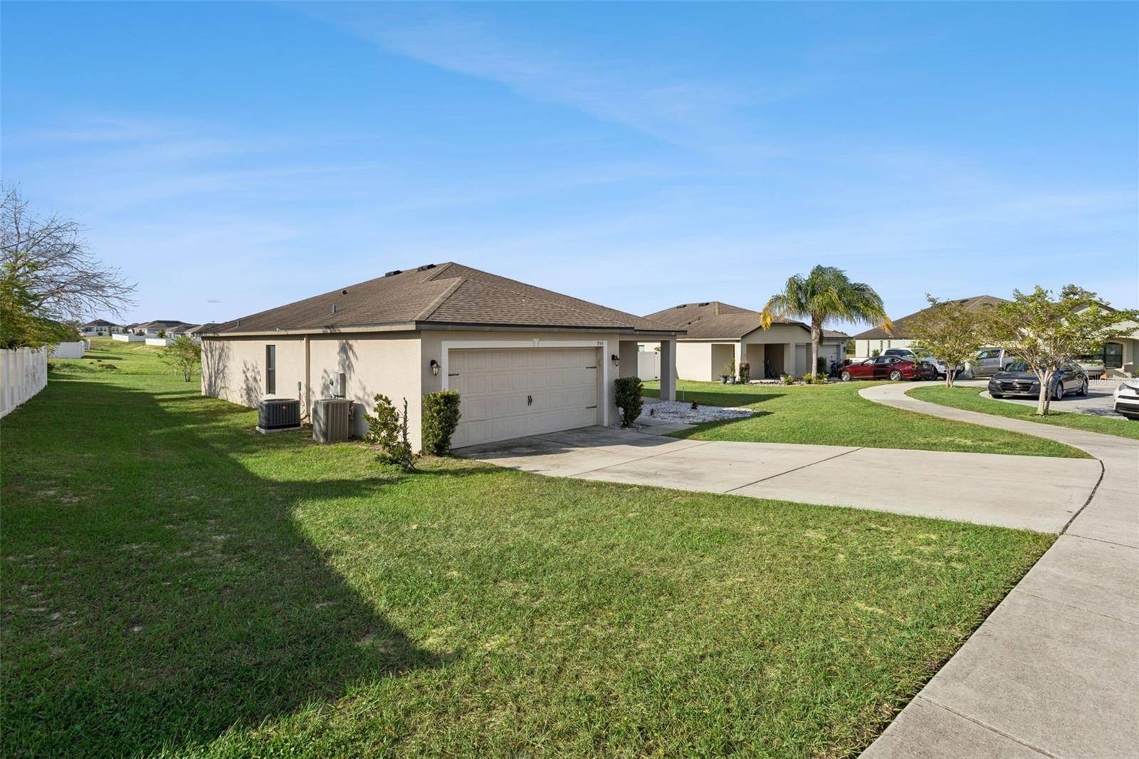 955 ASPEN VIEW CIR, Groveland, FL 34736