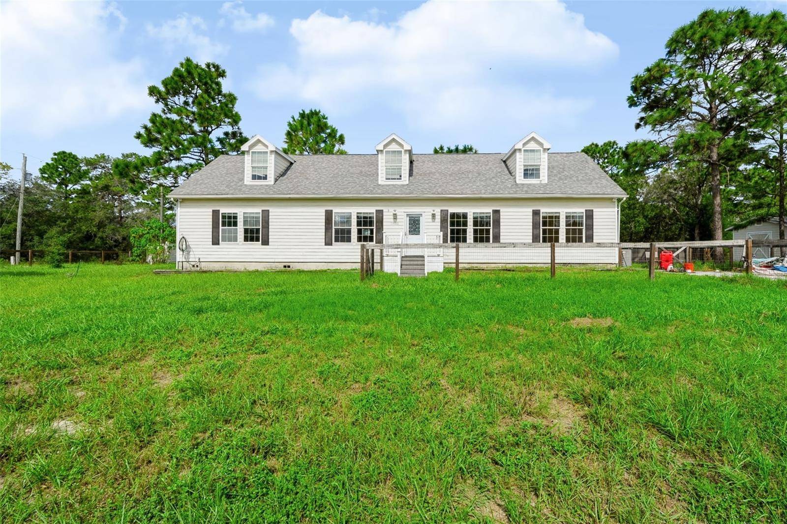 11485 LOMITA WREN RD, Weeki Wachee, FL 34614