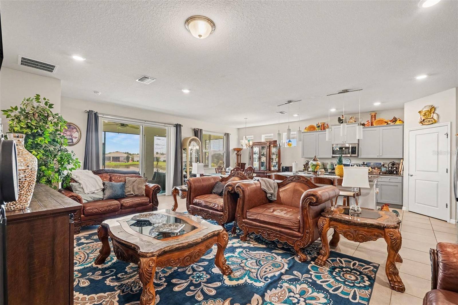 13322 WATERLEAF GARDEN CIR, Riverview, FL 33579