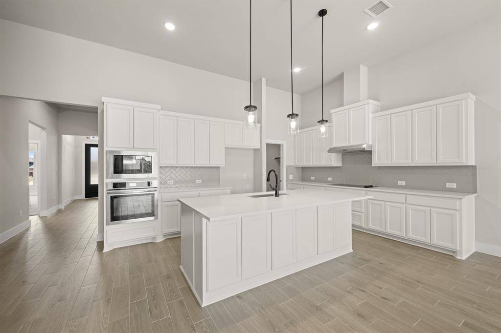 1810 Marlow Drive, Cedar Hill, TX 75104