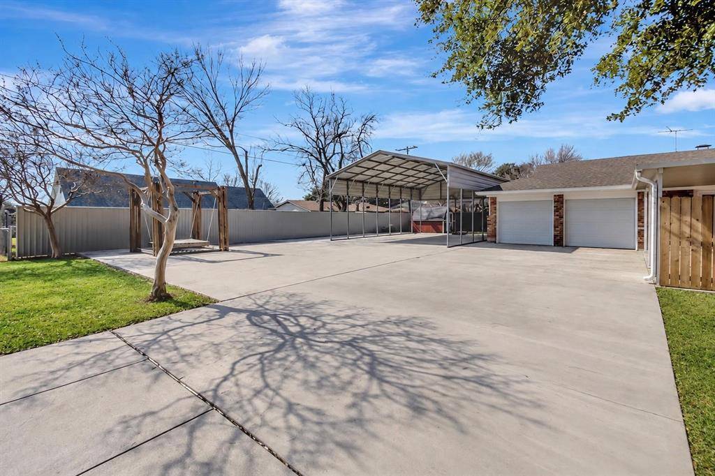 6540 Briley Drive, North Richland Hills, TX 76180