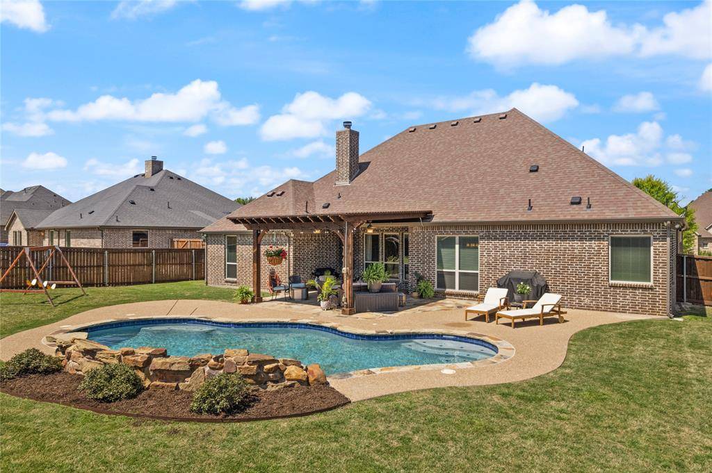123 Claremont Drive, Ovilla, TX 75154