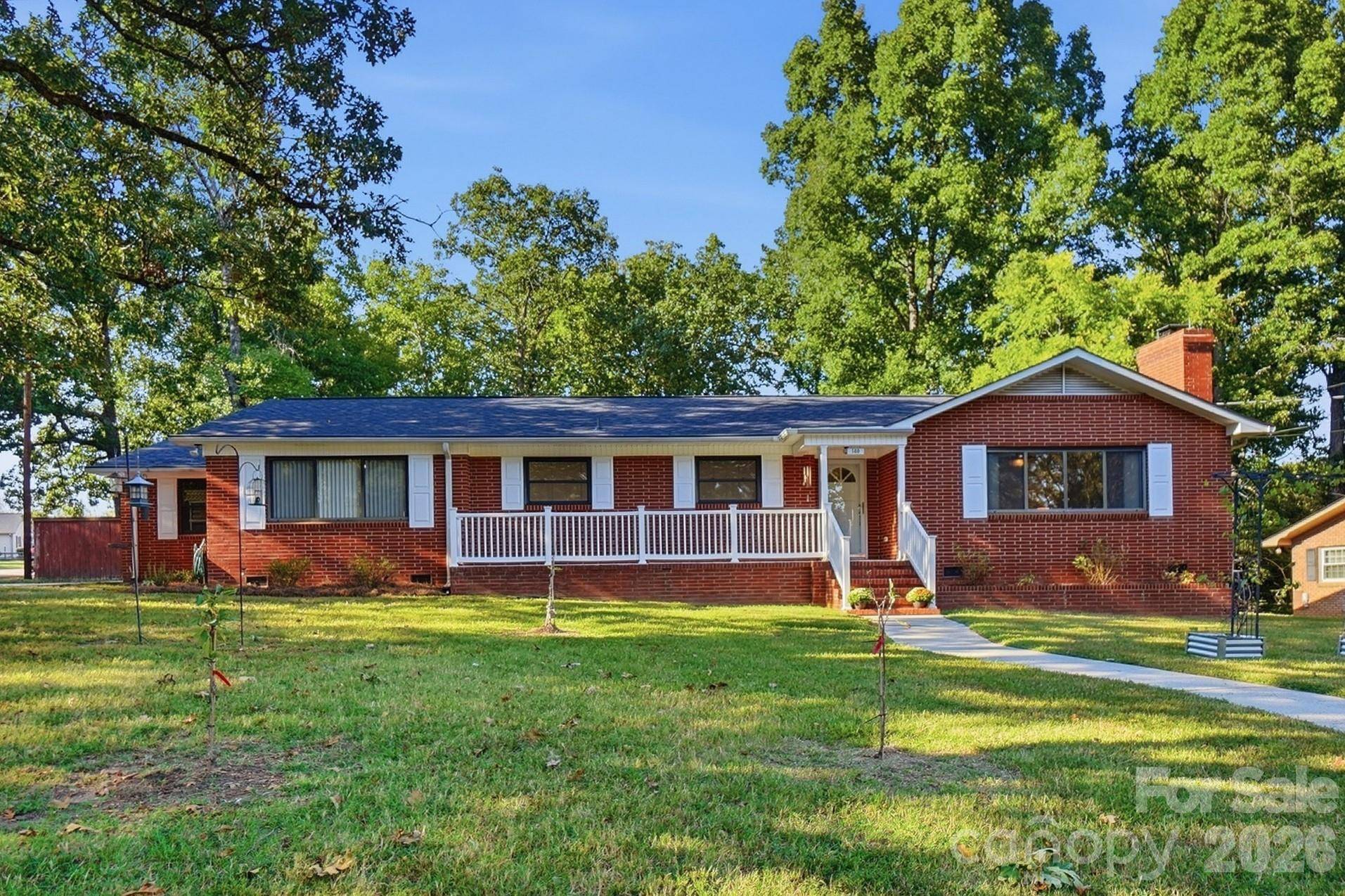 140 Piedmont DR, Kannapolis, NC 28081