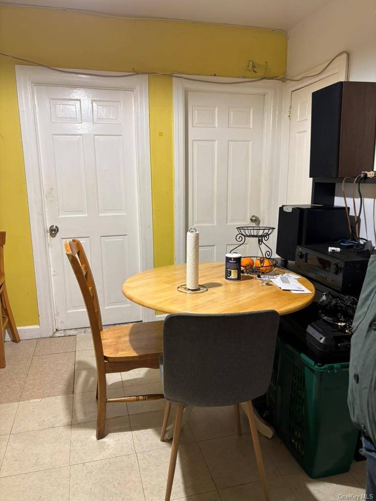 17 3rd ST, New Rochelle, NY 10801