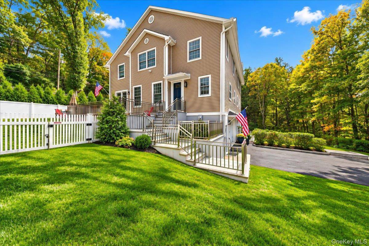 309 Granite Springs RD, Yorktown Heights, NY 10598