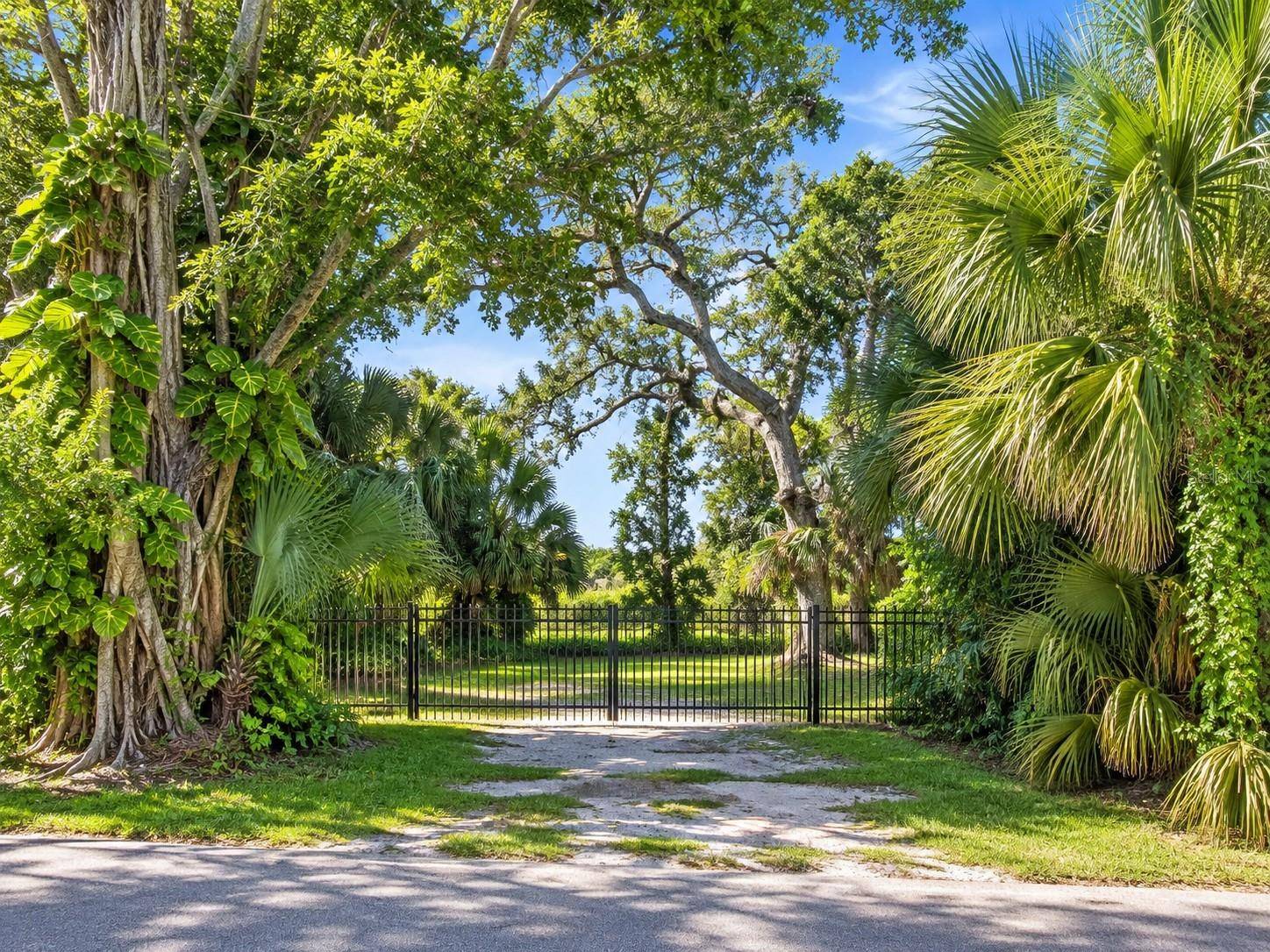 LOT 12 MONTCLAIR DR, Sarasota, FL 34231
