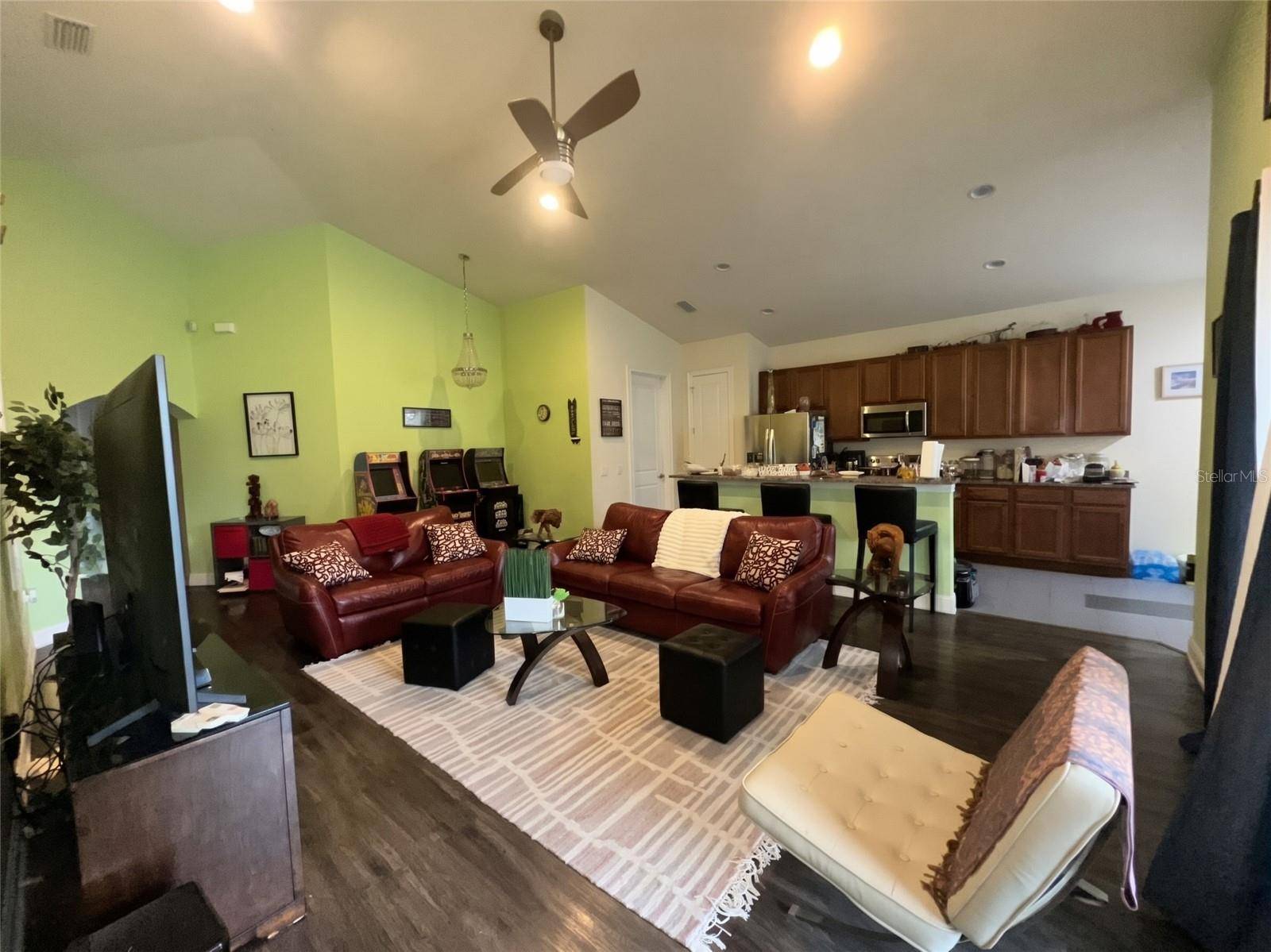 480 BELLISSIMO PL, Howey In The Hills, FL 34737
