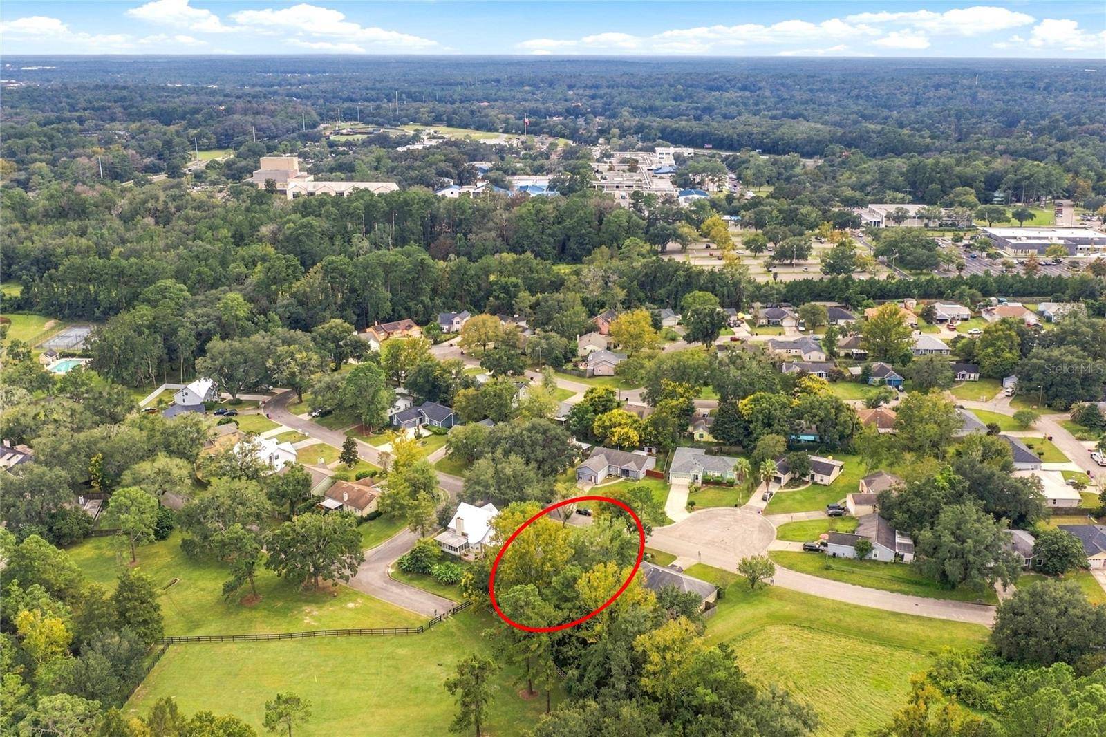 8630 NW 35TH RD, Gainesville, FL 32606