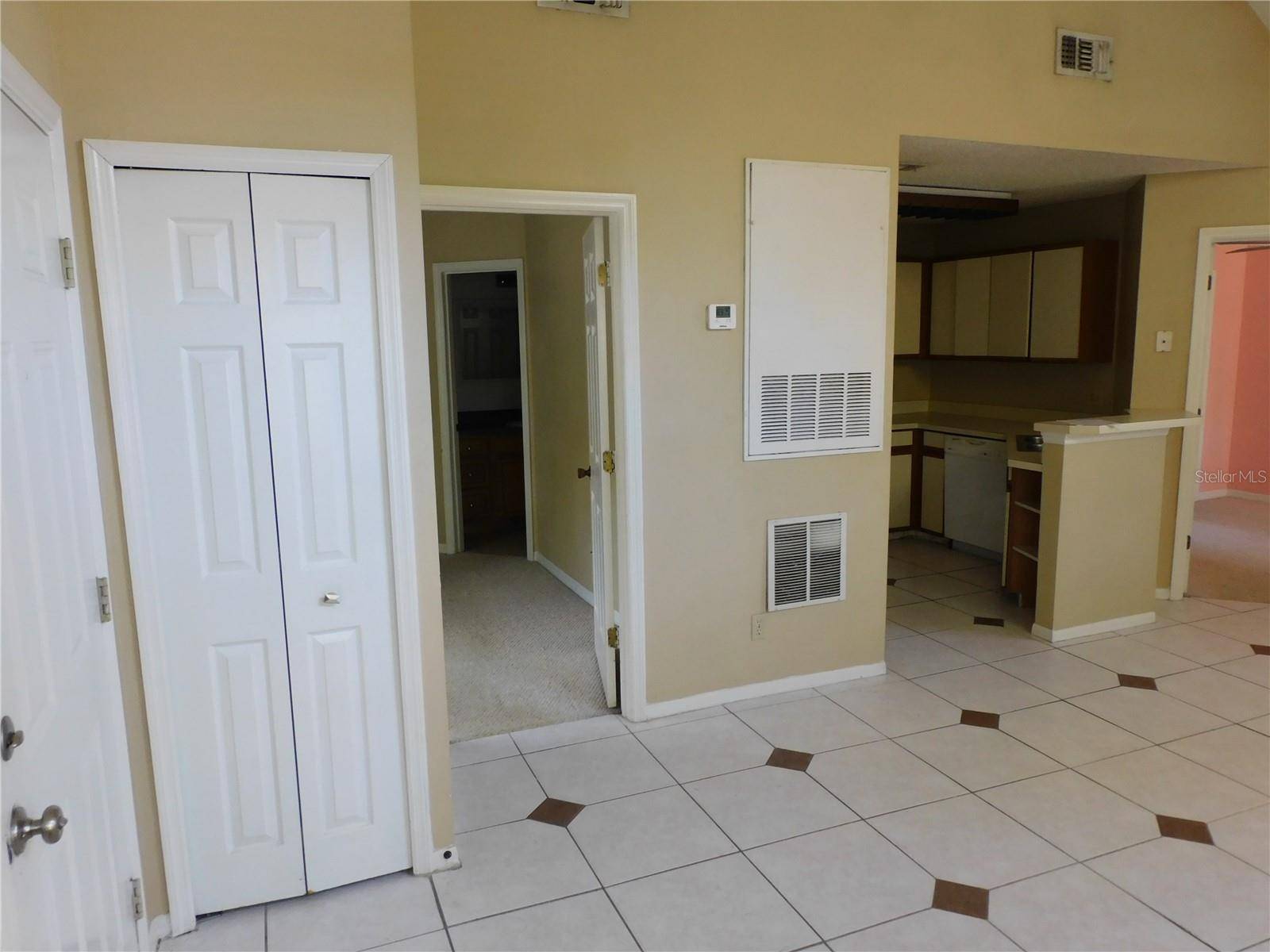 575 BLOOMINGTON CT #28, Altamonte Springs, FL 32714