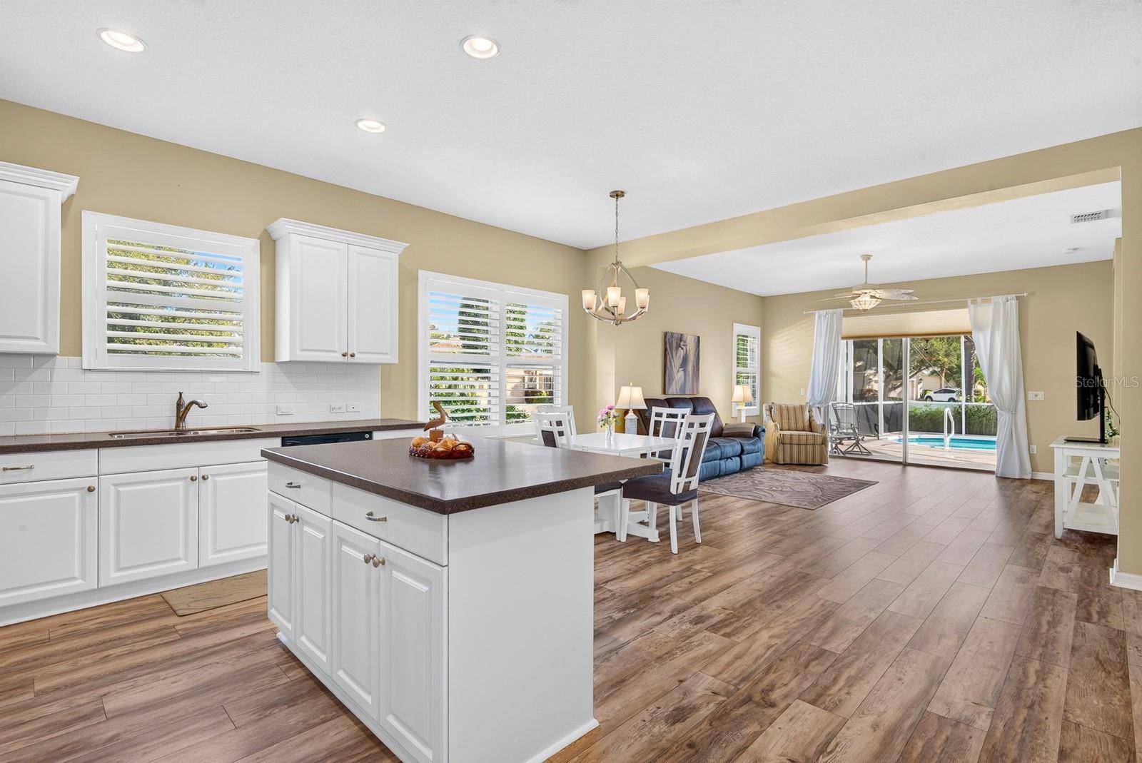 1475 BLUE HORIZON CIR, Bradenton, FL 34208
