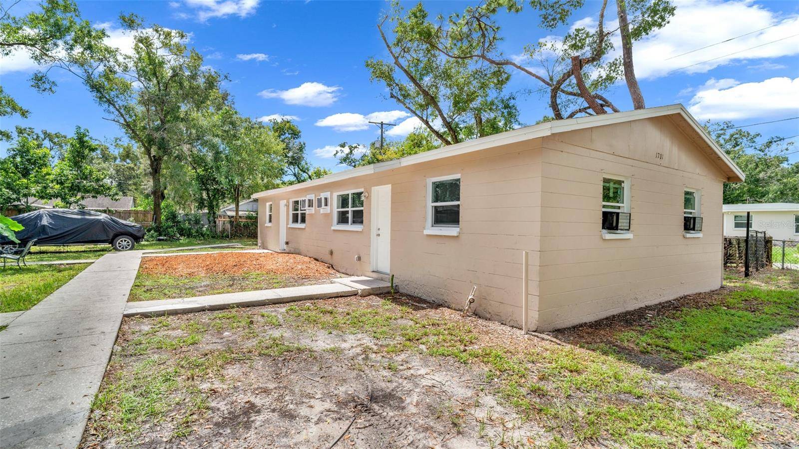 1701 E NOME ST, Tampa, FL 33604