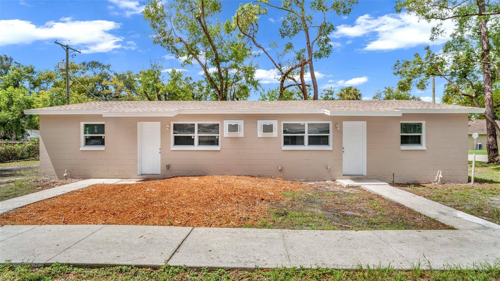1701 E NOME ST, Tampa, FL 33604
