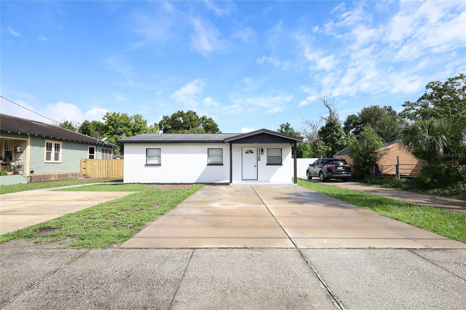 1328 E PARKER ST, Lakeland, FL 33801