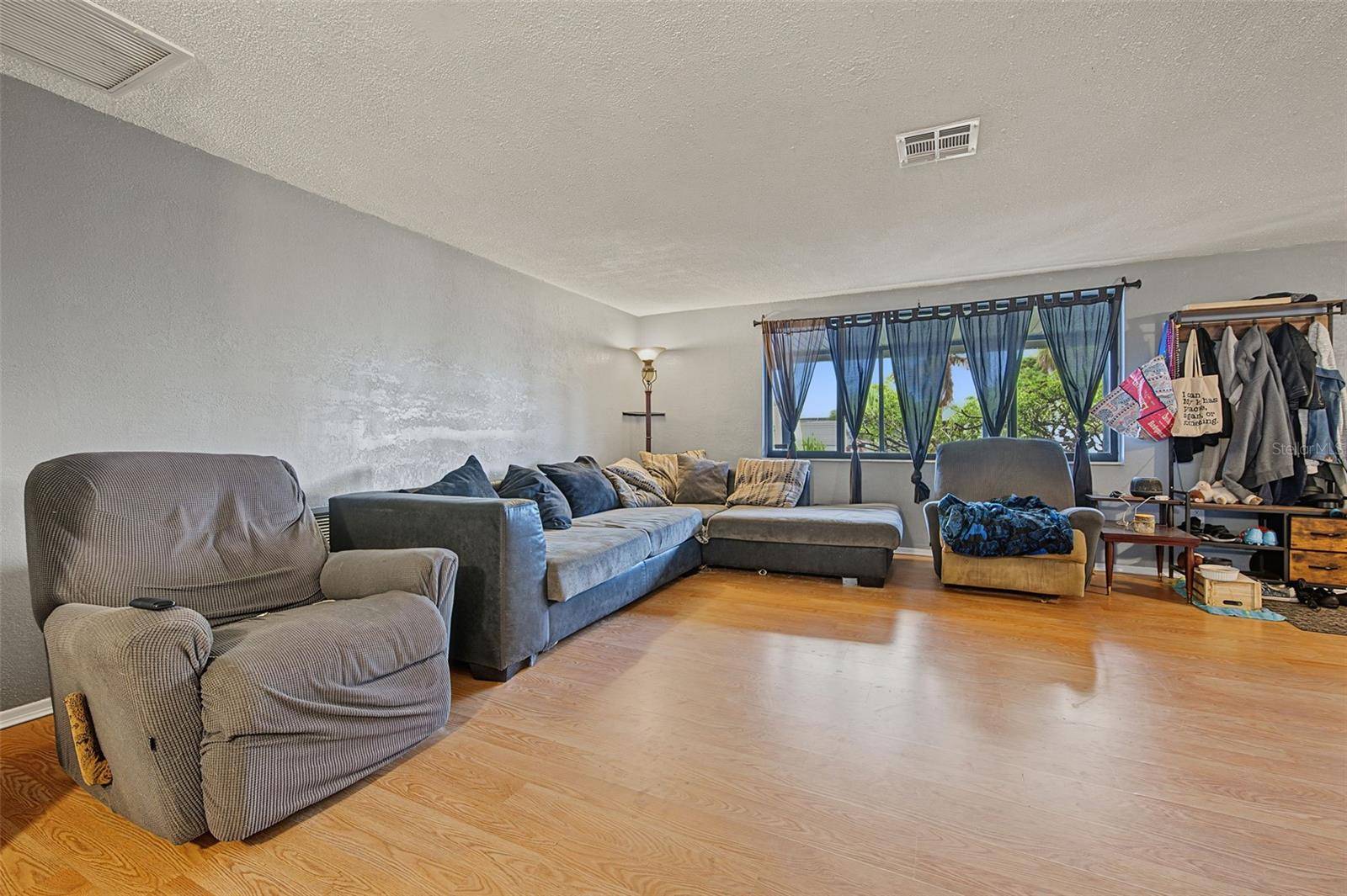 7234 ASHWOOD DR, Port Richey, FL 34668