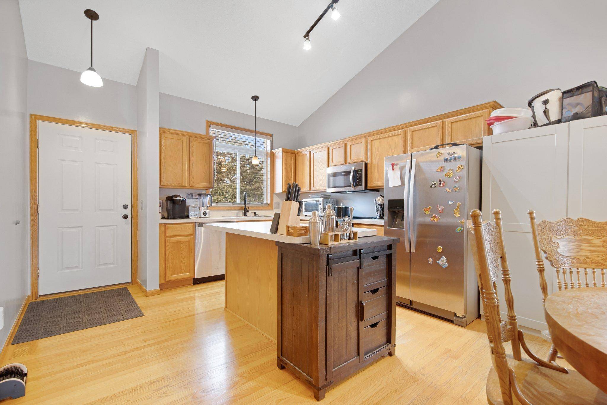 2230 Downing AVE, Shakopee, MN 55379