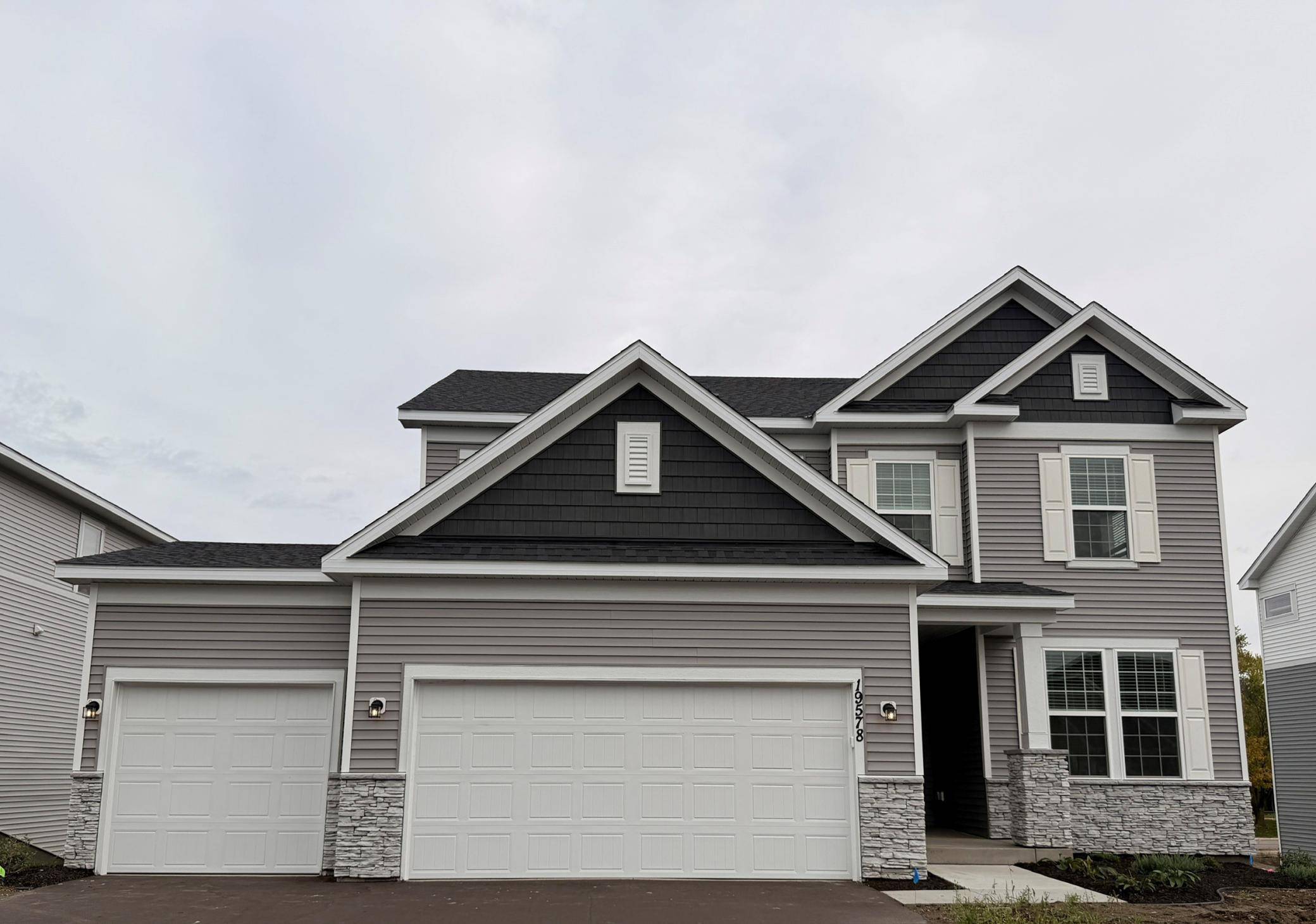 19578 105th AVE, Corcoran, MN 55374