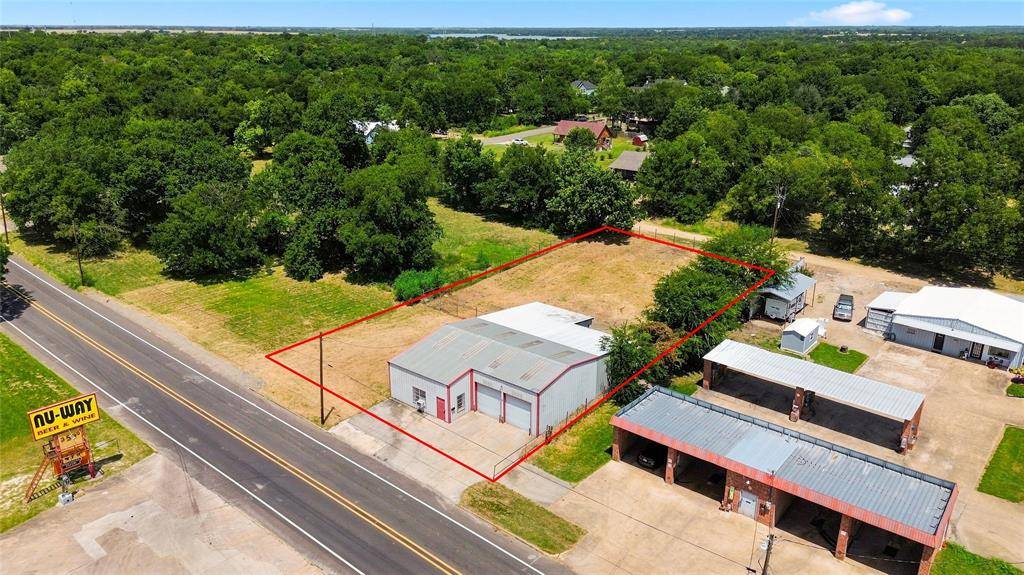 901 E Dallas Avenue, Cooper, TX 75432