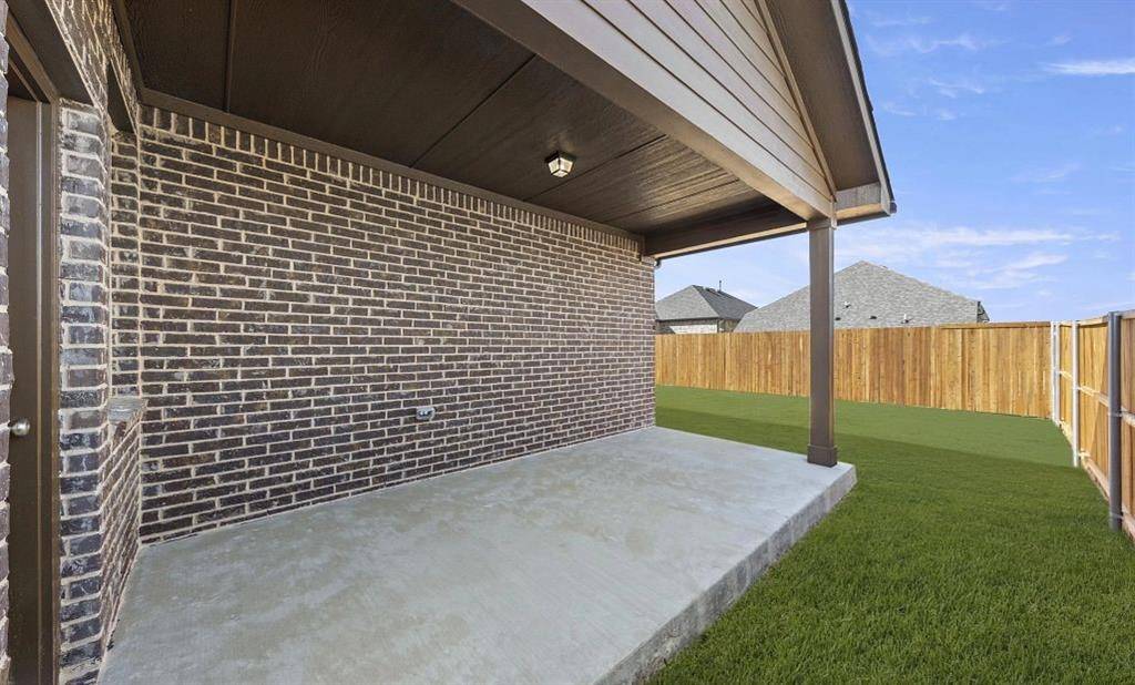 3648 Castle Drive, Celina, TX 75009