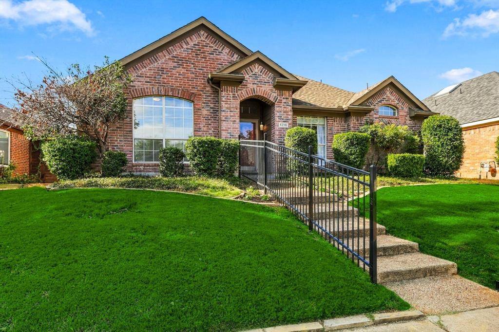1216 Tanner Drive, Lewisville, TX 75077