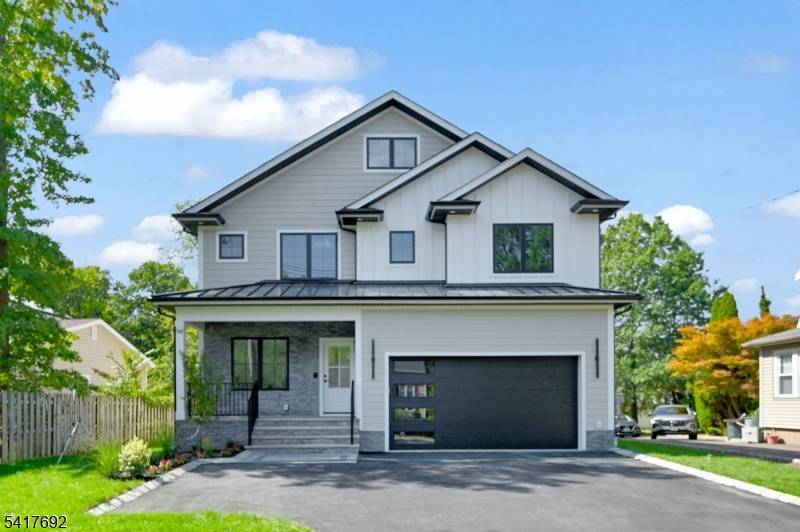 94 E Cedar St, Livingston Twp., NJ 07039