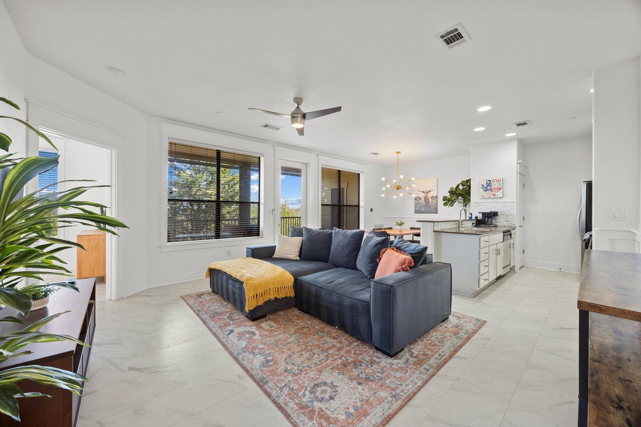 17800 Edgewood WAY #202, Jonestown, TX 78645