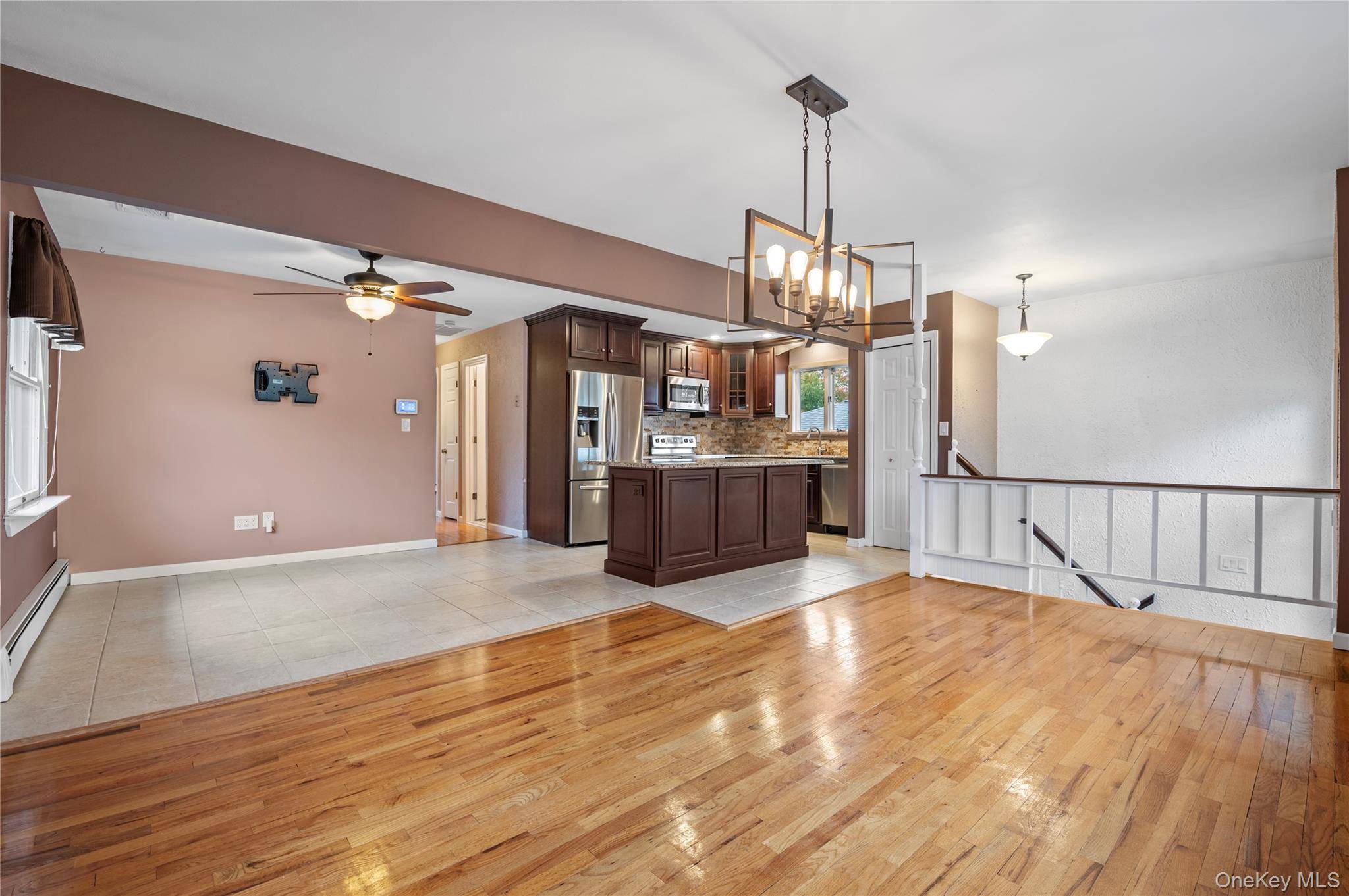 360 Fir Grove RD, Ronkonkoma, NY 11779