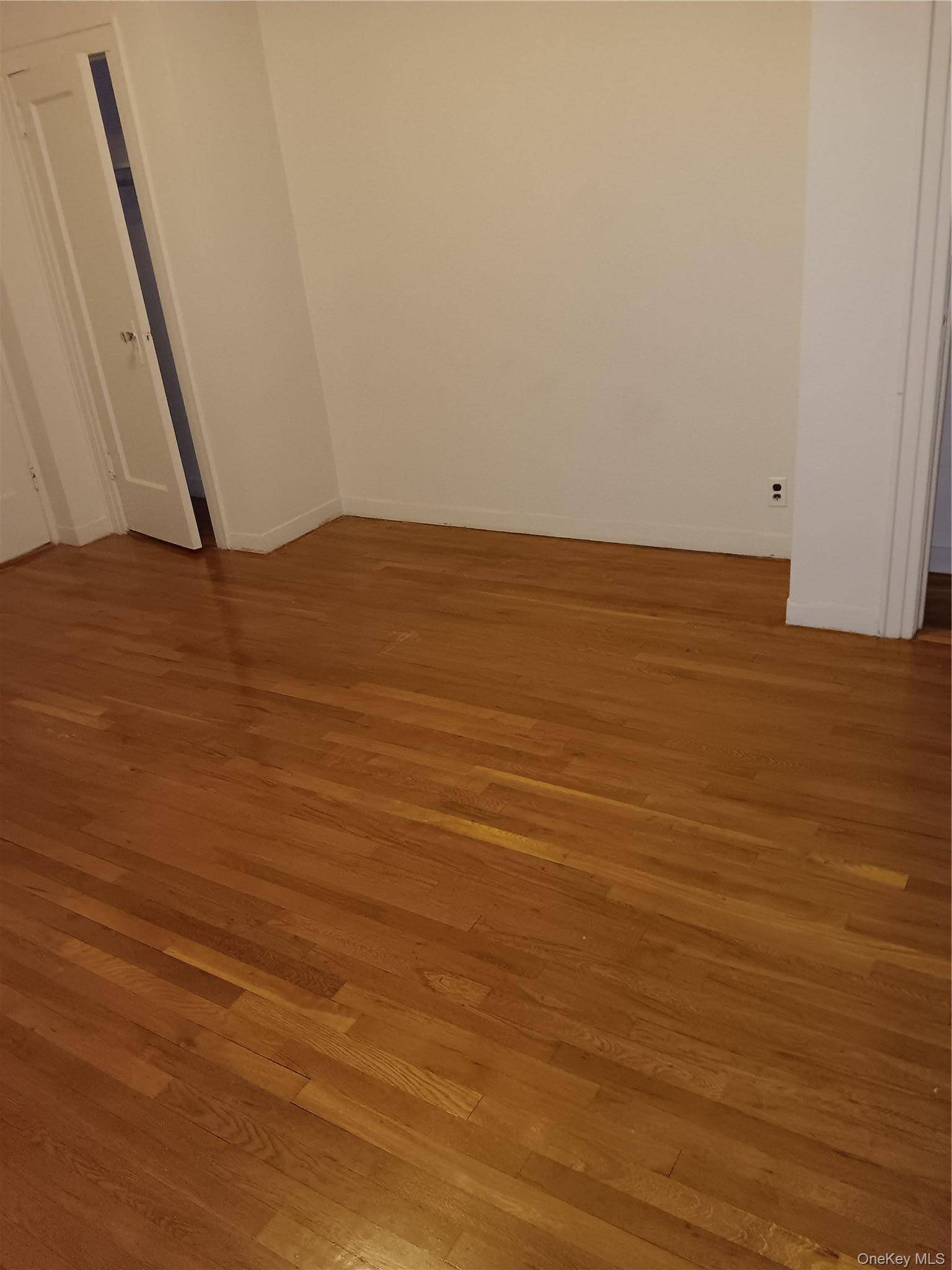 40-45 201 ST, Bayside, NY 11361