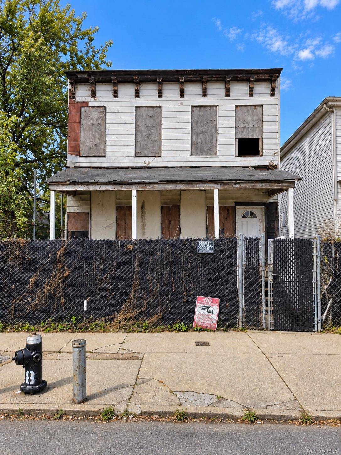 246 Grandview AVE, Staten Island, NY 10303